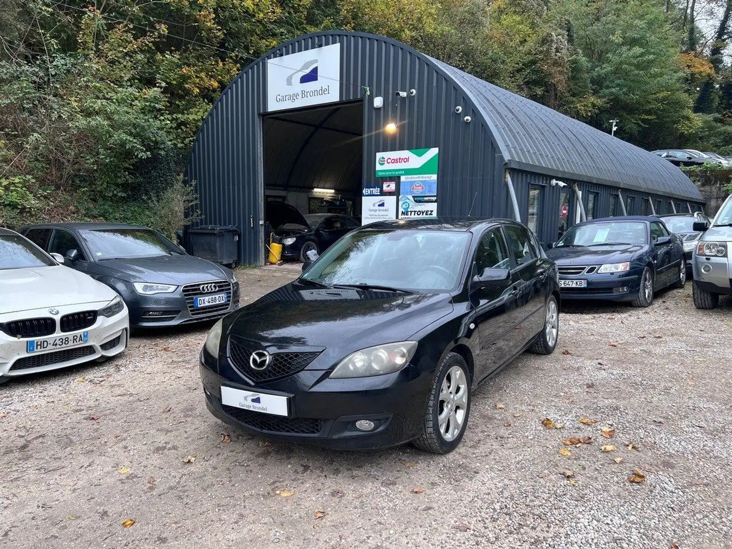 Mazda 3 BK 1.6 MZ-CD 110cv Performance 2e main Schwarz - 1