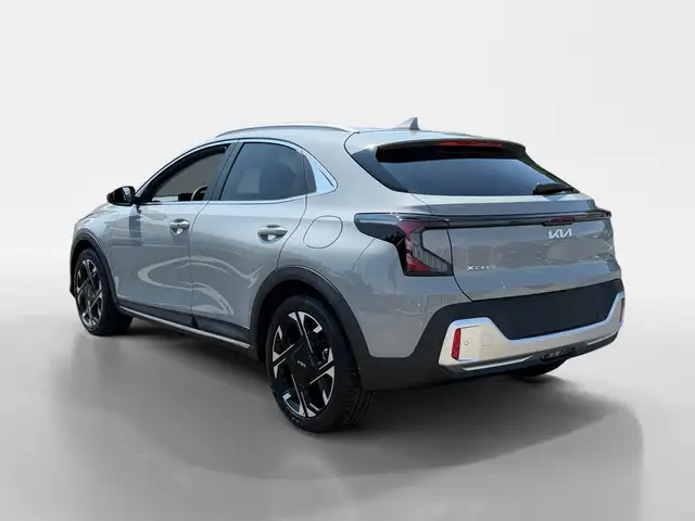 Kia Xceed view 4