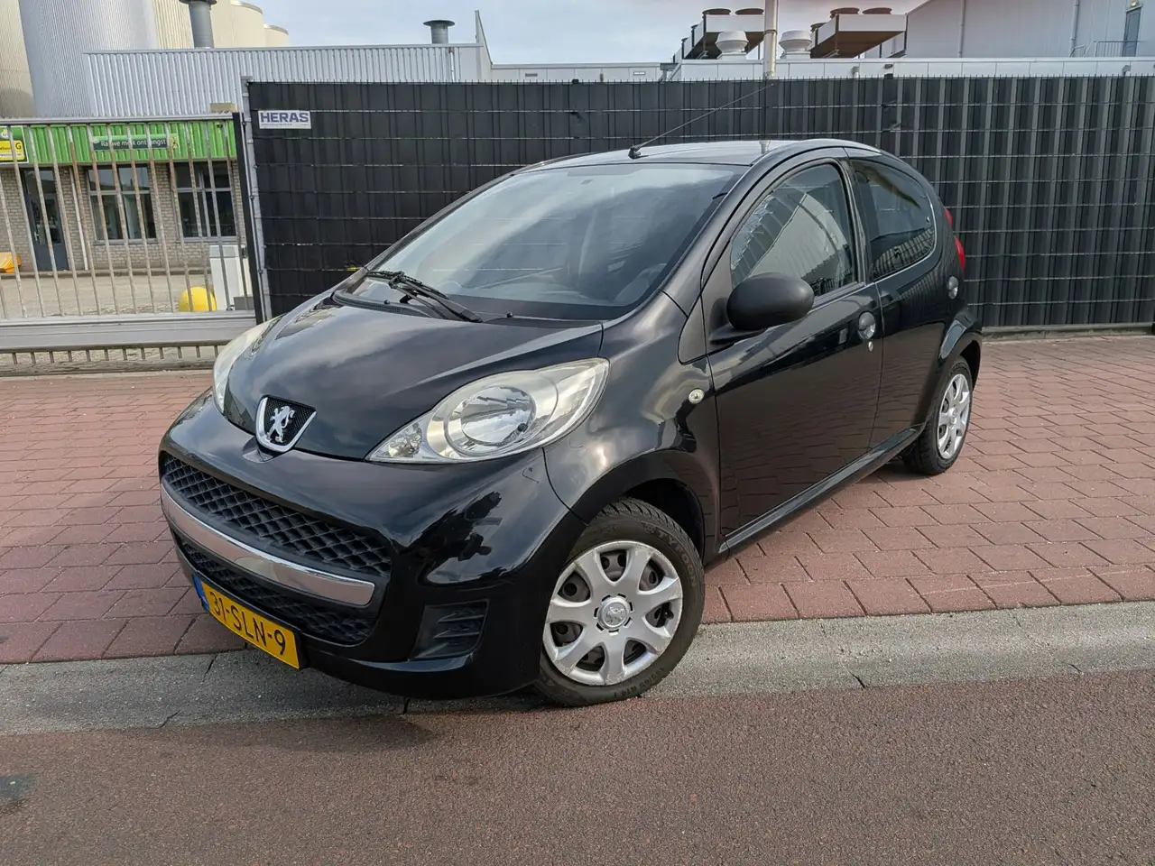 Peugeot 107