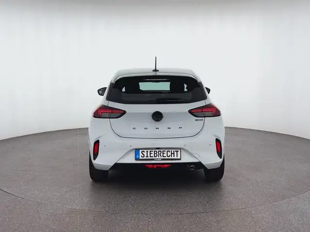 Opel Corsa view 4