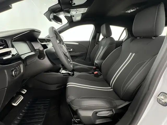 Opel Corsa view 8