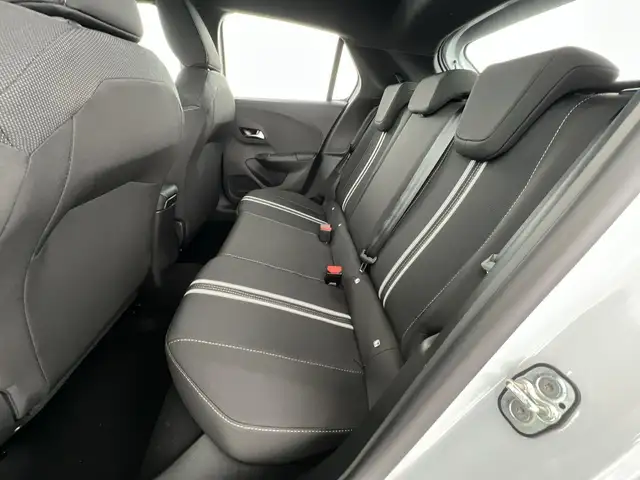 Opel Corsa view 9