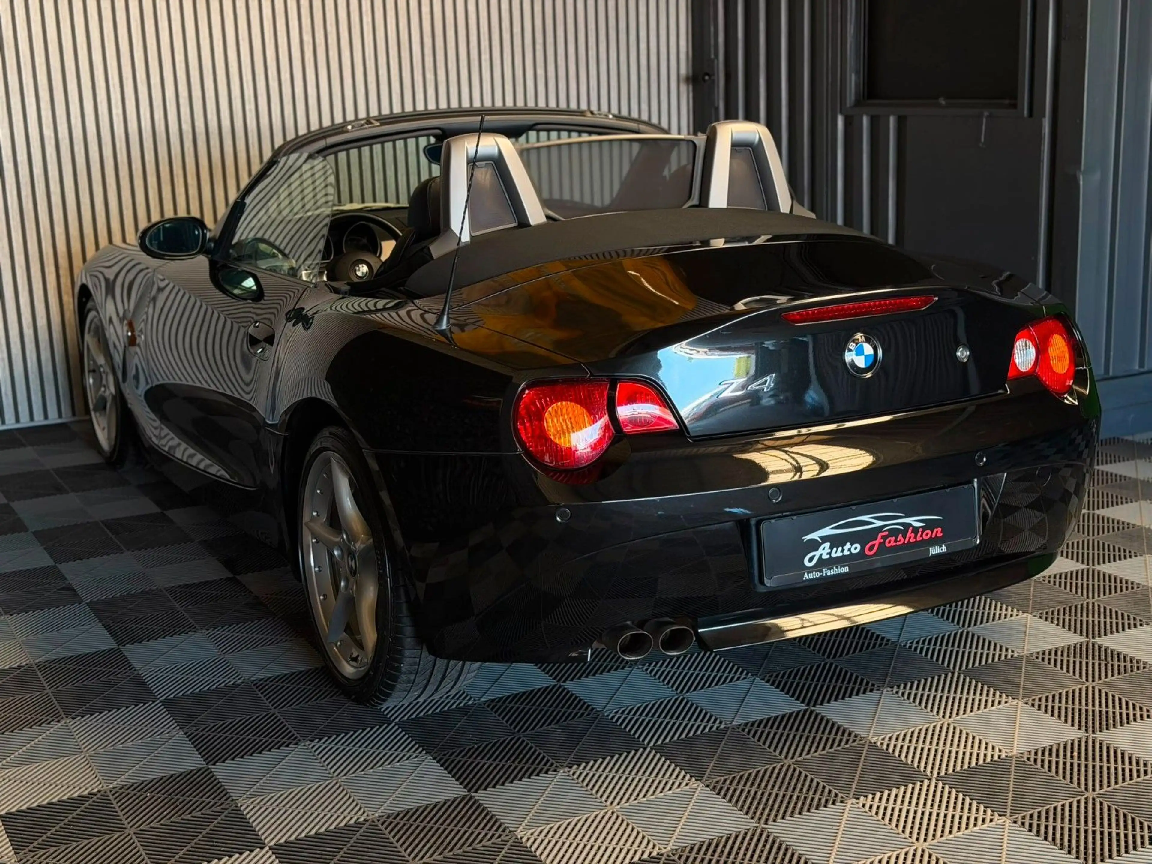 BMW Z4 Roadster 3.0 i NUR 77000KM 2.HAND — photo 3