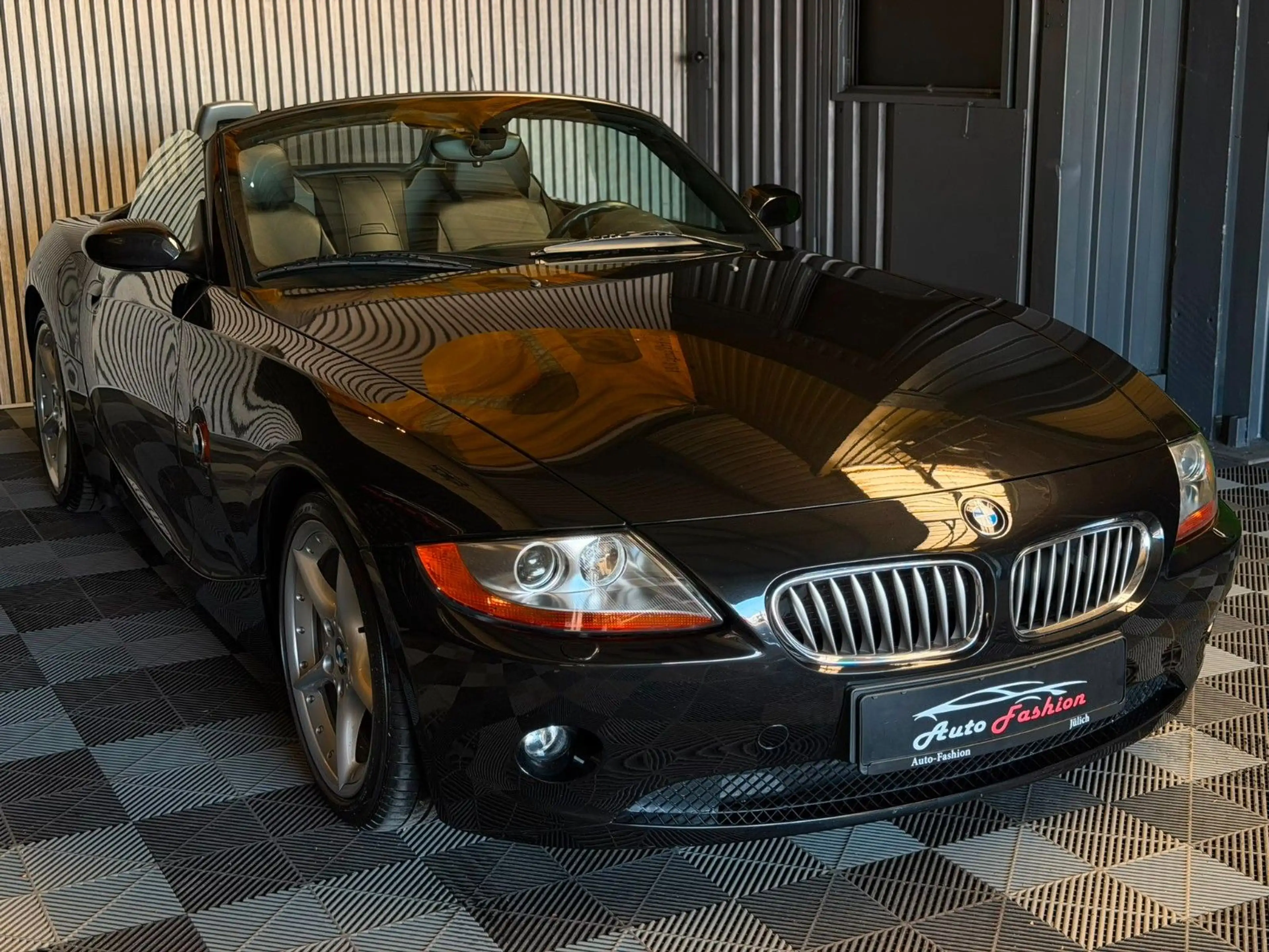 BMW Z4 Roadster 3.0 i NUR 77000KM 2.HAND — photo 13