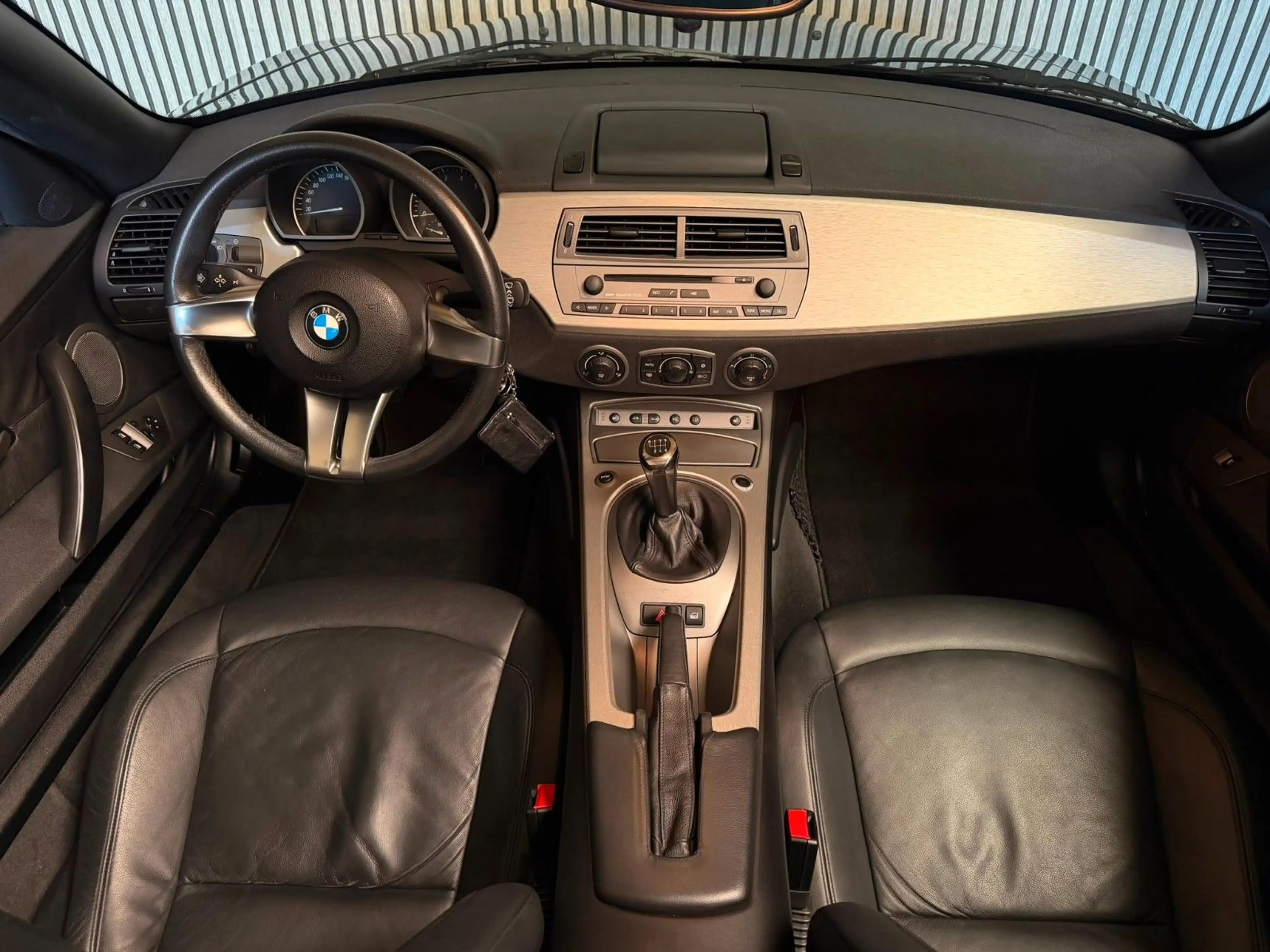 BMW Z4 Roadster 3.0 i NUR 77000KM 2.HAND — photo 6