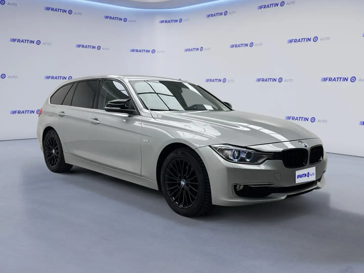 BMW 316 D TOURING LUXURY Grau - 2