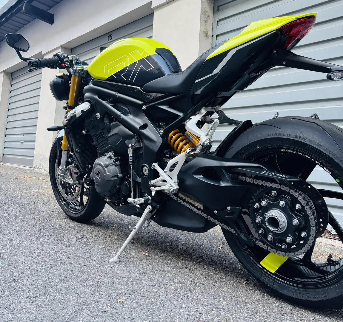 Triumph Speed Triple 1200 RS - 1
