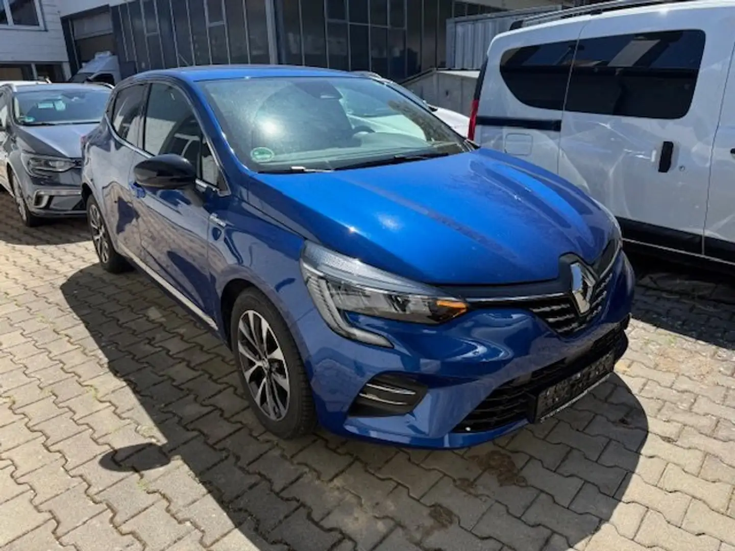 Renault Clio Techno Blau - 2