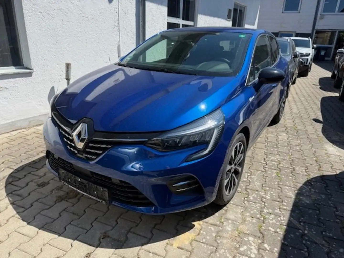 Renault Clio Techno Blau - 1