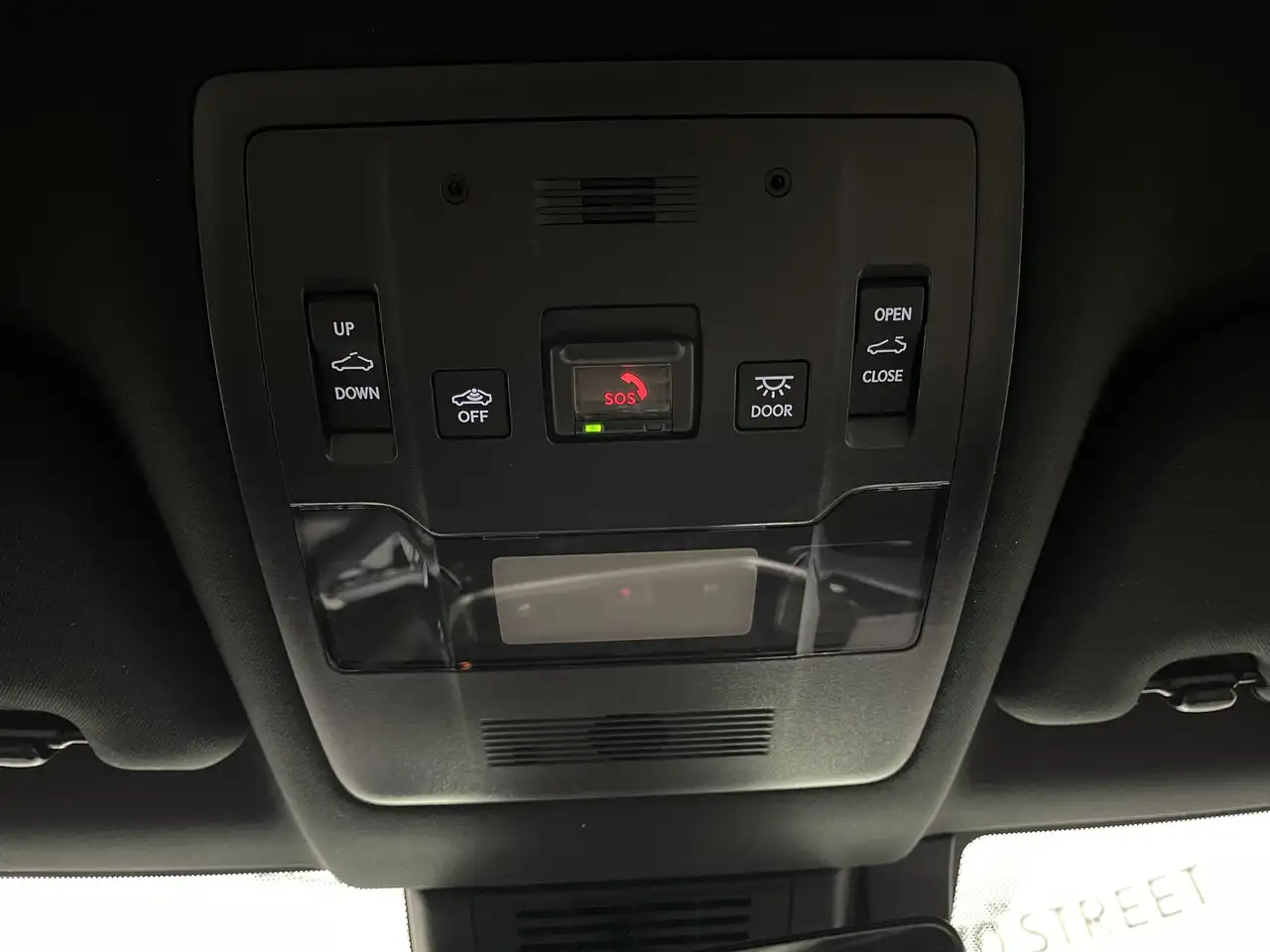 Lexus UX снимка Lexus UX