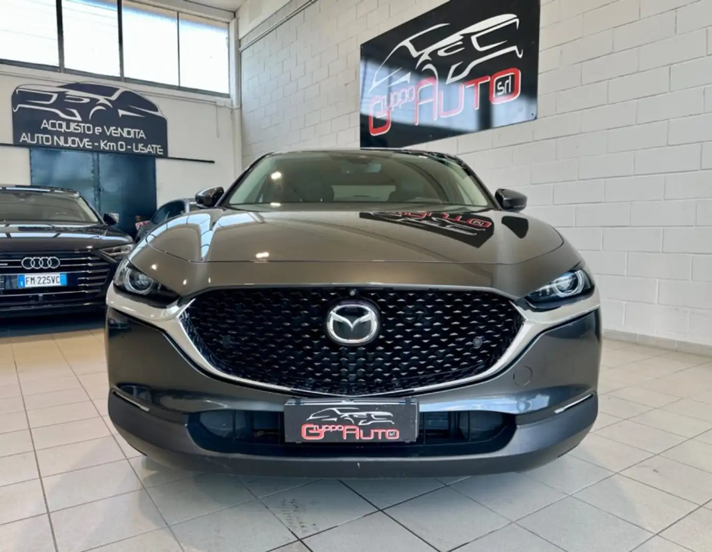 Mazda CX-30 1.8L Skyactiv-D 2WD Exclusive *NEOPAT*360*BOSE* Gris - 2