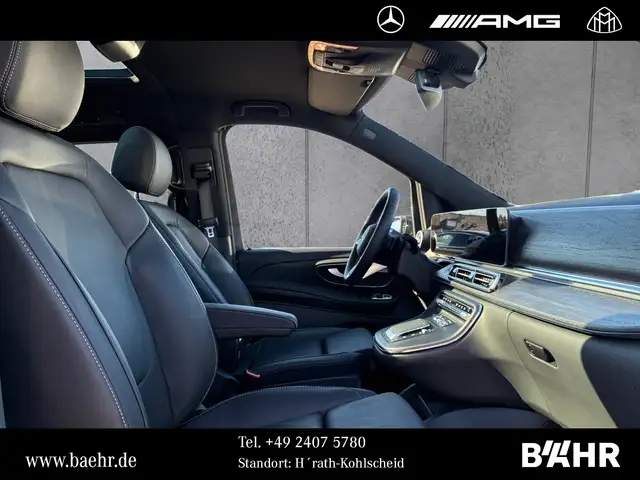 Mercedes-Benz V 300 view 5