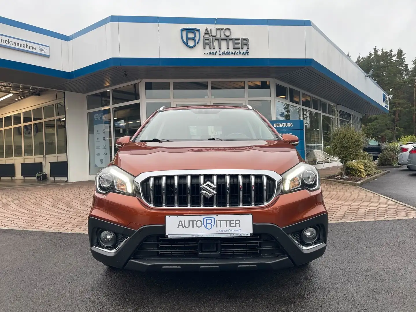 Suzuki SX4 S-Cross 1.4 DITC Hybrid Club AHK+Bluetoot... Orange - 2