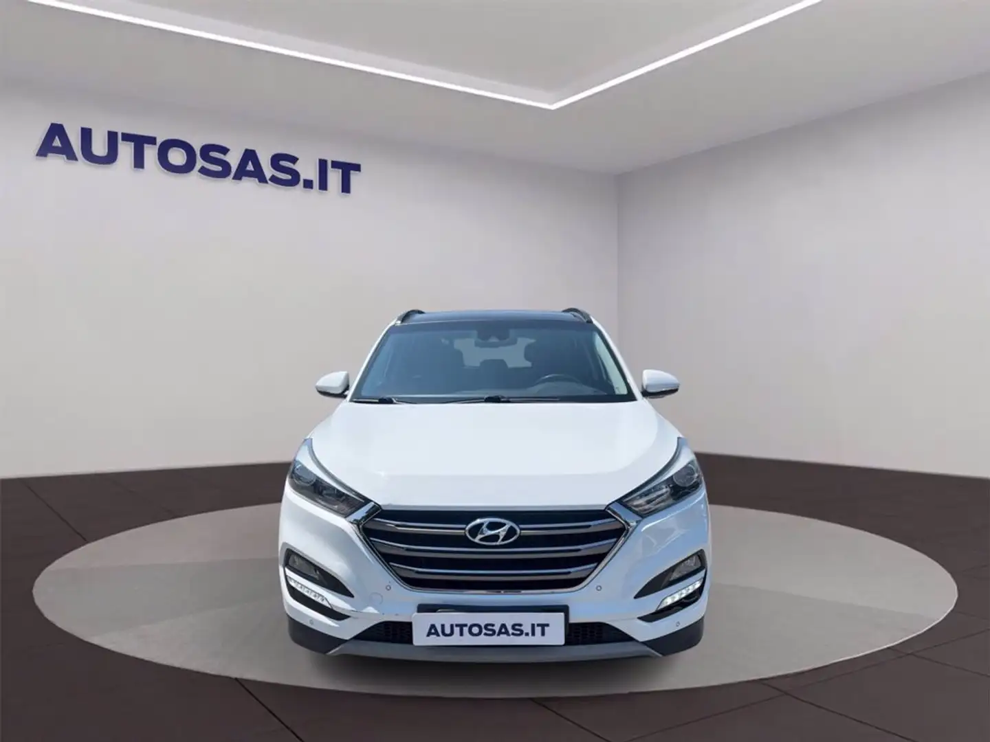 Hyundai TUCSON 1.7 crdi Classic 2wd 115cv Bianco - 1