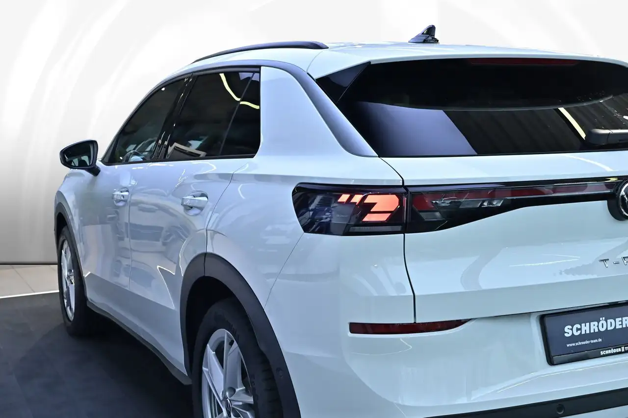 Volkswagen T-Roc 1.5 eTSI 110 kW Life 4