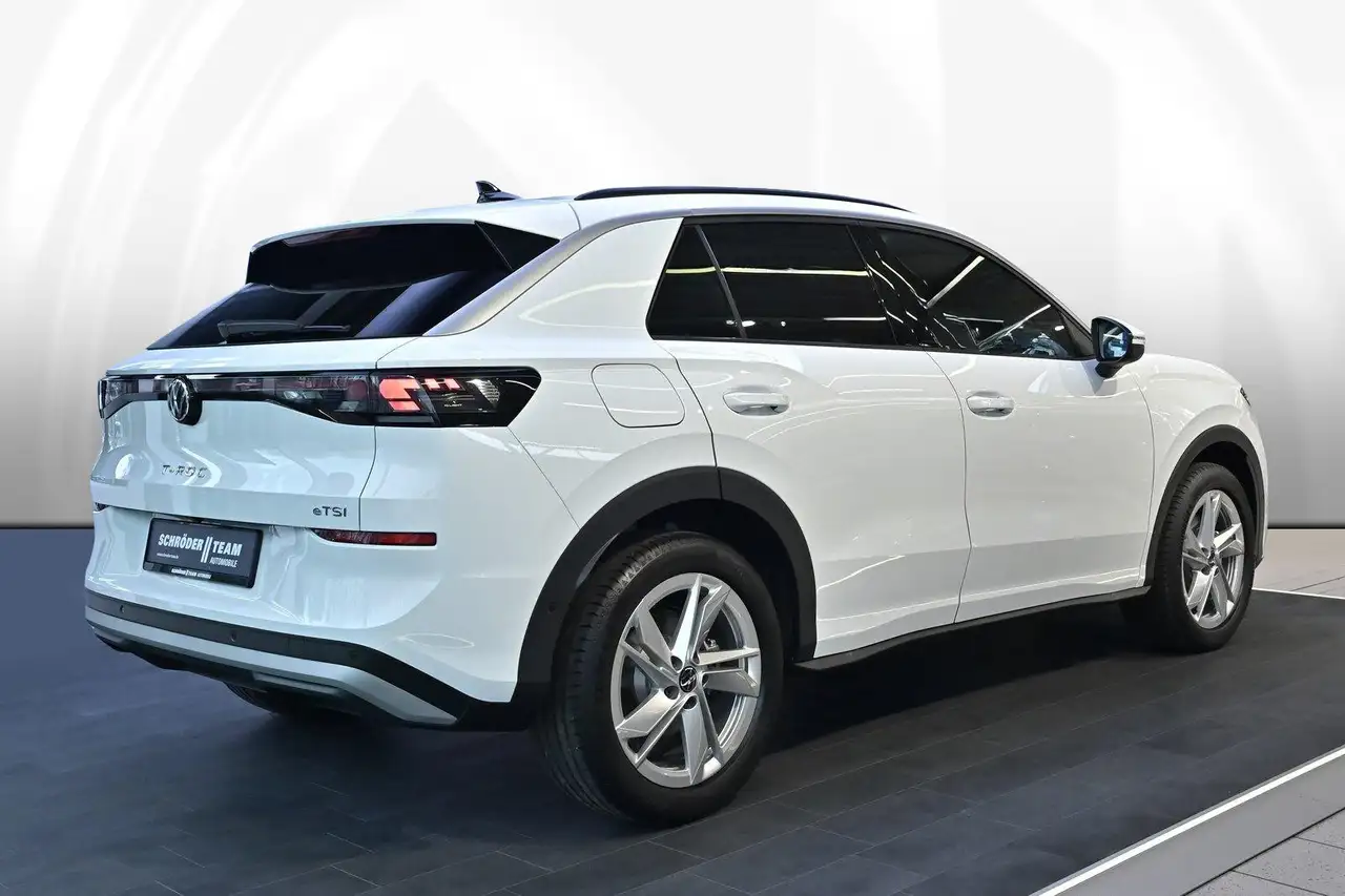 Volkswagen T-Roc 1.5 eTSI 110 kW Life 3