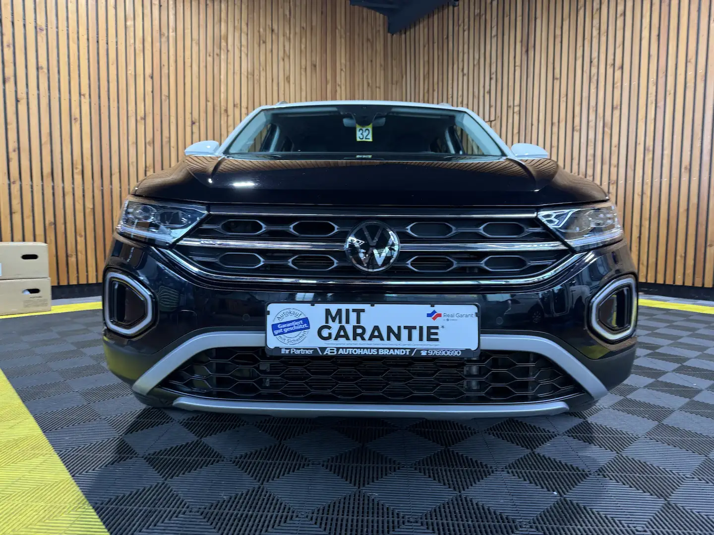 Volkswagen T-Roc 2,0 TDI Style DSG Navi*LED*Kam*Virtual*ACC Noir - 2