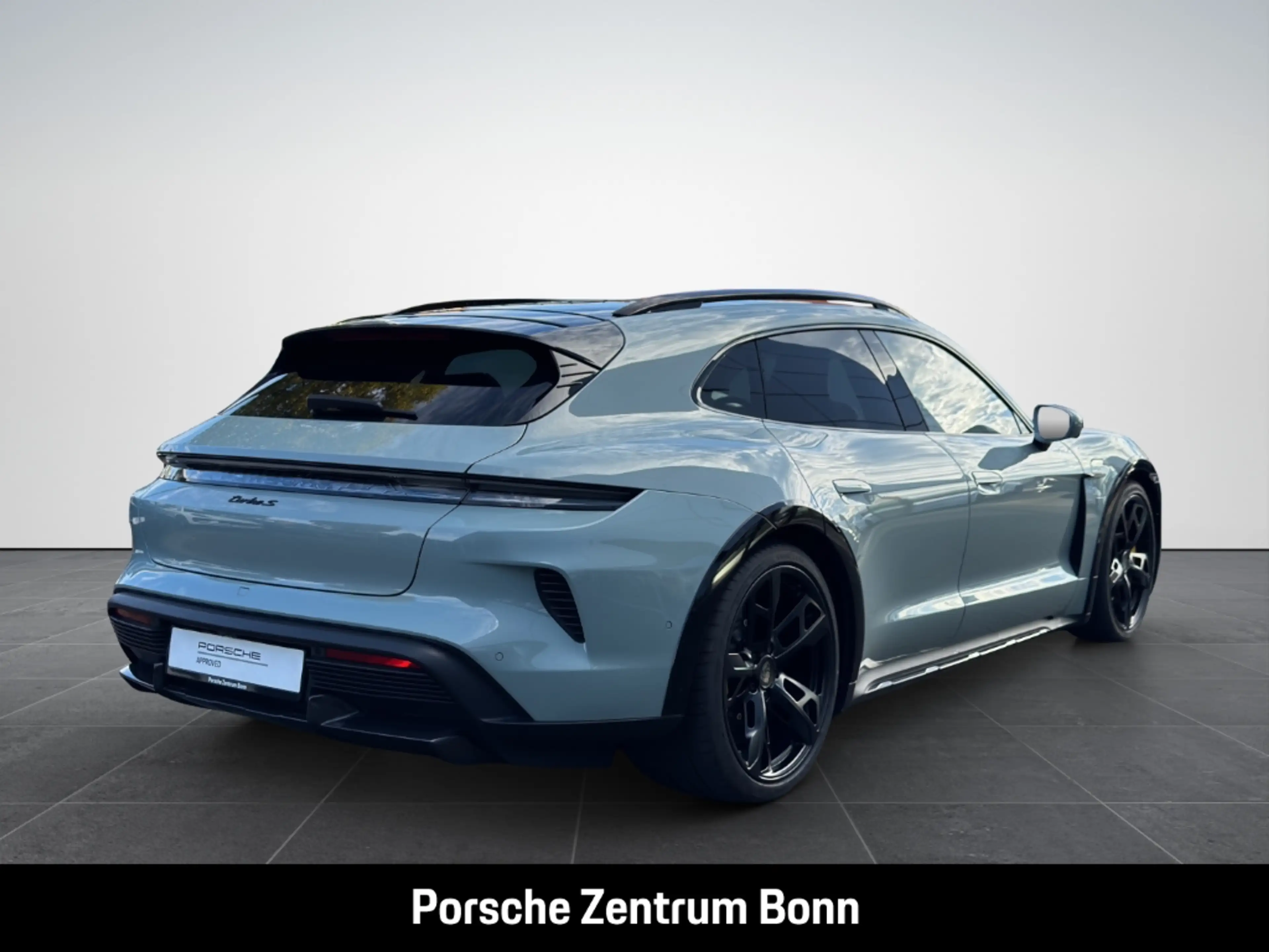 Porsche Taycan Turbo S Cross Turismo Burmester Head-Up — photo 5