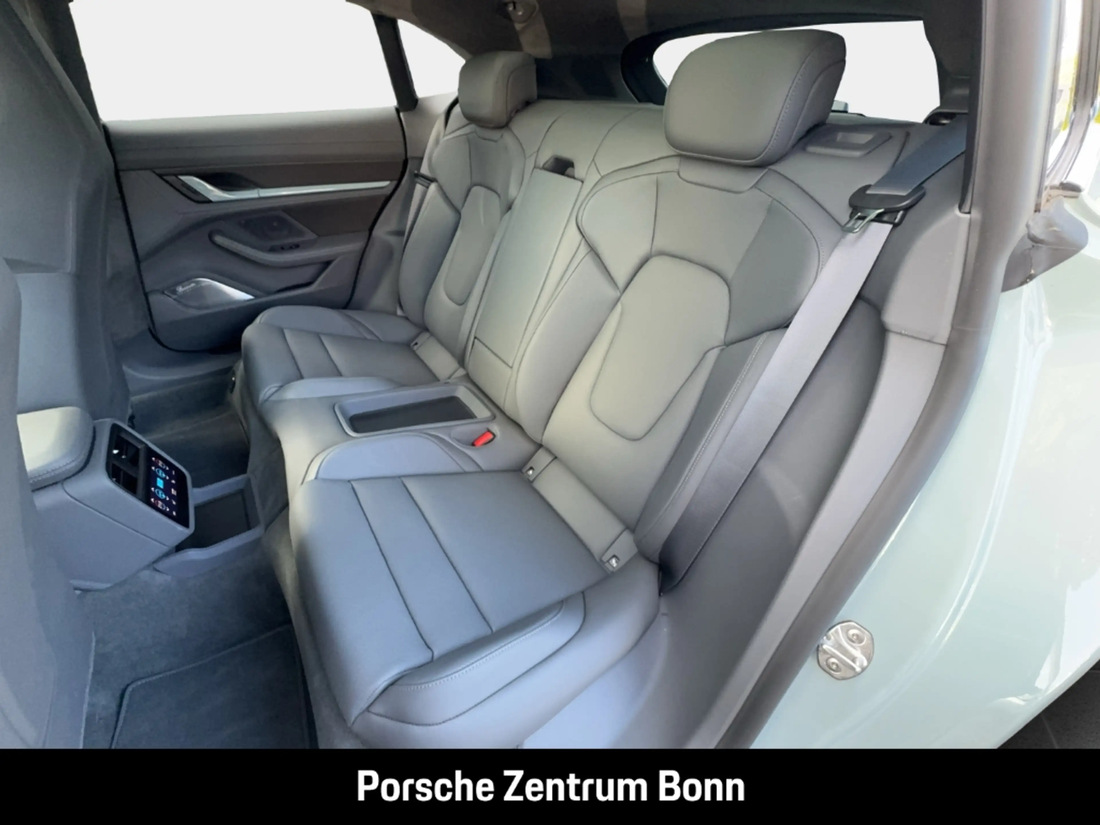 Porsche Taycan Turbo S Cross Turismo Burmester Head-Up — photo 13
