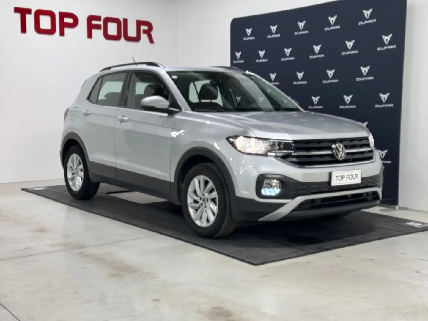 Volkswagen T-Cross 1.0 TSI 115 CV DSG Life Silver - 1