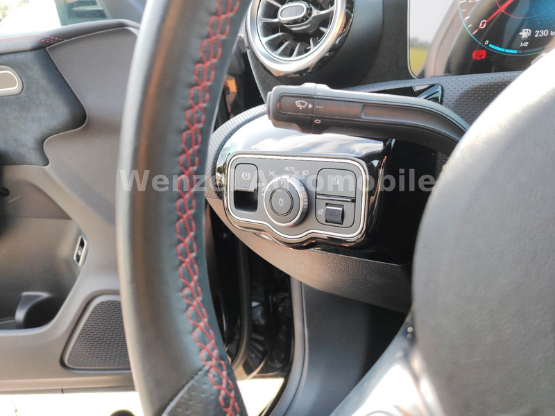 Mercedes-Benz CLA 200 *KAM*19ZOLL*CARPLAY*LED* — photo 19