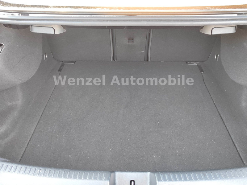 Mercedes-Benz CLA 200 *KAM*19ZOLL*CARPLAY*LED* — photo 11