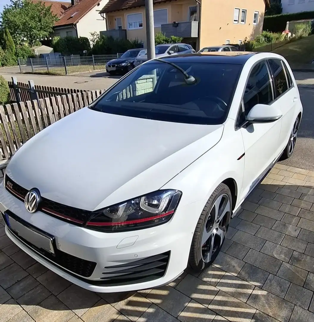 Volkswagen Golf GTI GTI Performance BMT AHK Pano Navi Keyless Leder Weiß - 1