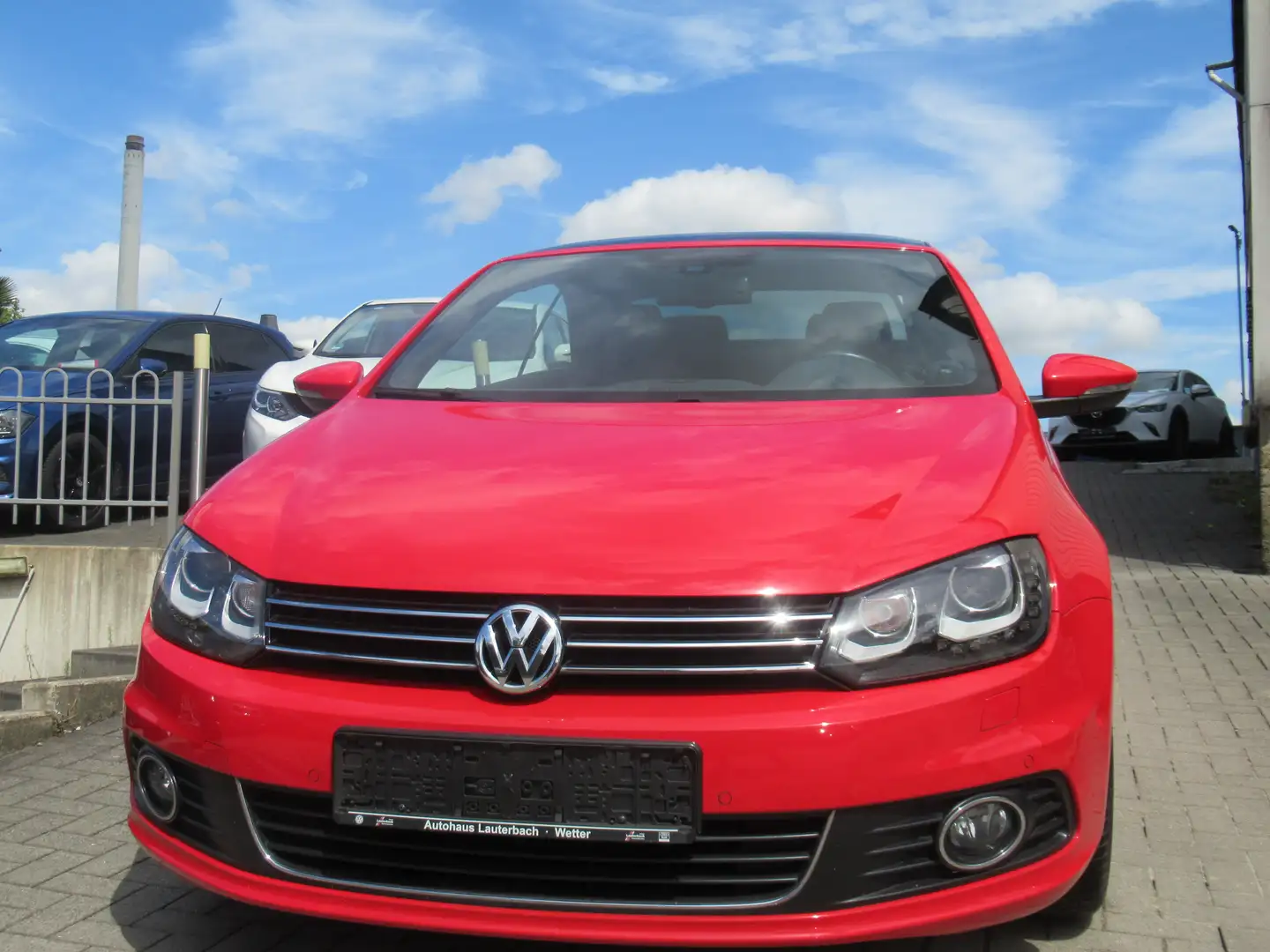 Volkswagen Eos Cup BMT- Pano-SHZ-PDC-Bi Xenon-LED-Alu-SH-1.Hand Red - 1