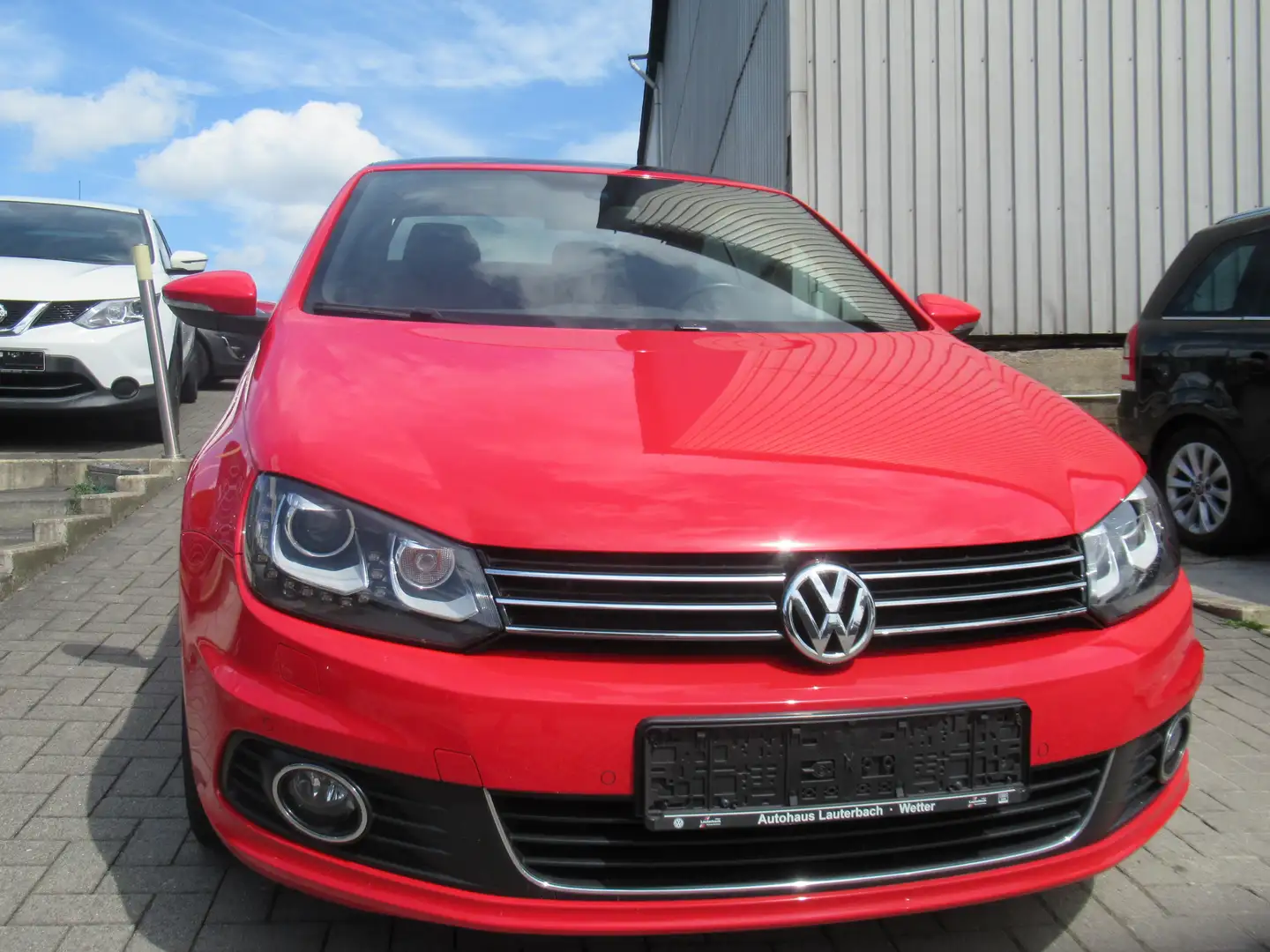 Volkswagen Eos Cup BMT- Pano-SHZ-PDC-Bi Xenon-LED-Alu-SH-1.Hand Rouge - 2
