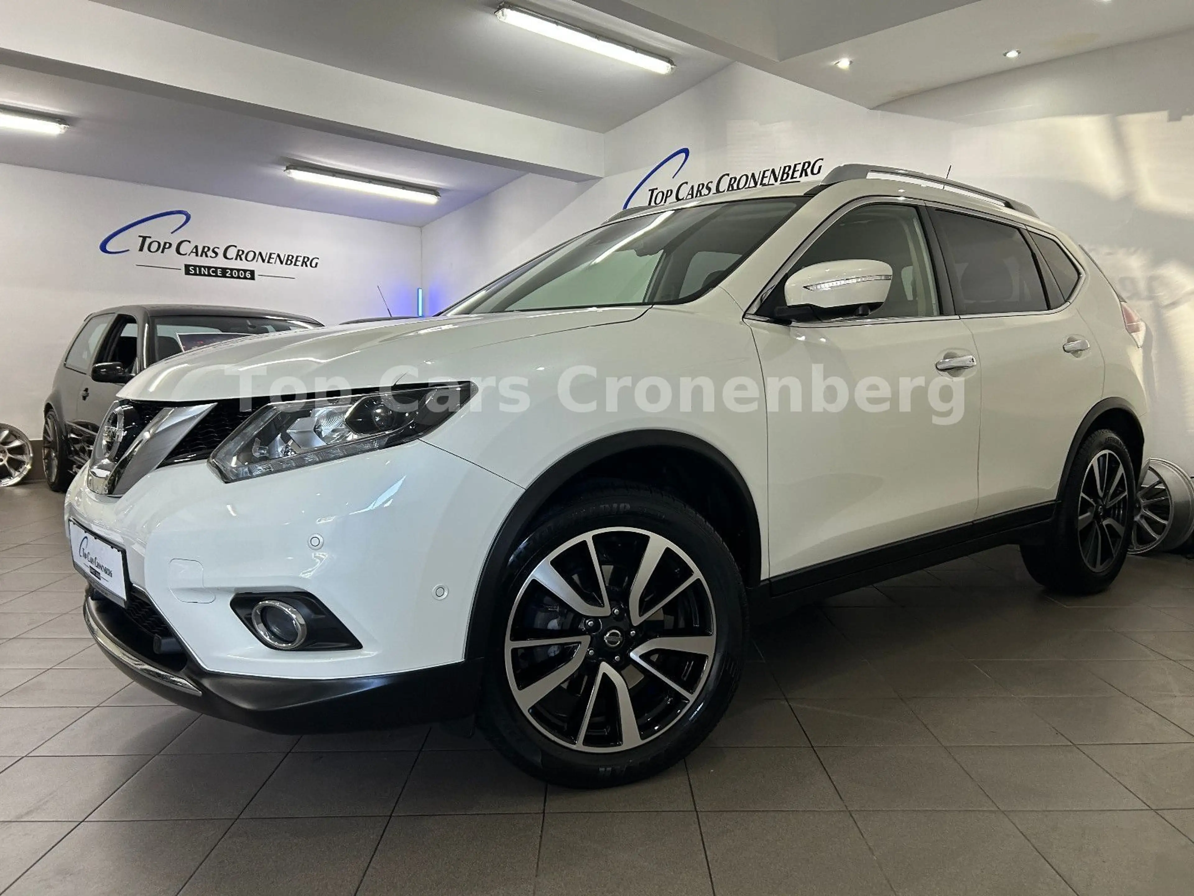 Nissan X-Trail 1.6 Tekna*7.Sitzer*Panorama*LED*EU6*360° — photo 2
