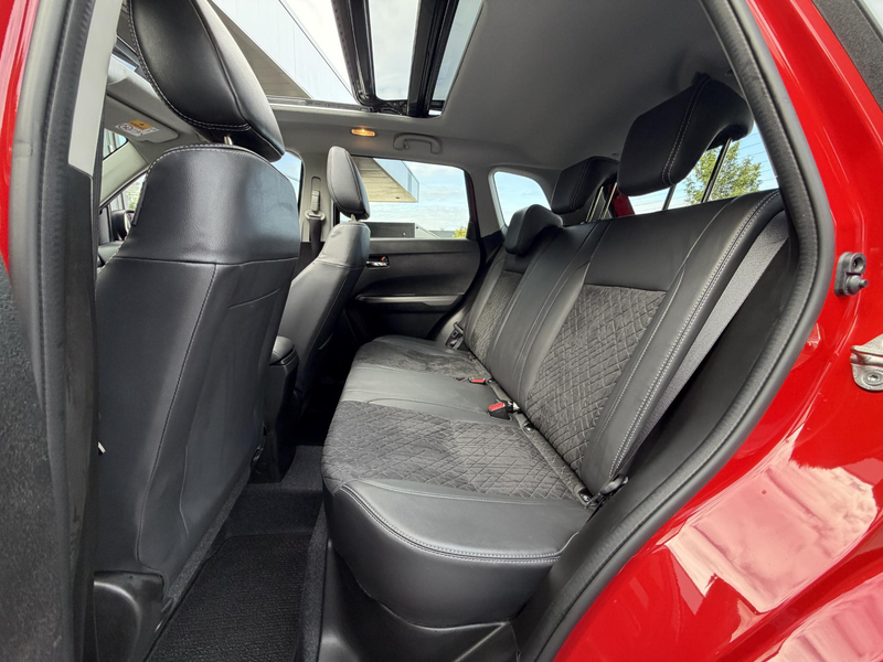 Suzuki Vitara 1.5 Hybrid Style Automaat | Schuifkanteldak | Half — photo 8