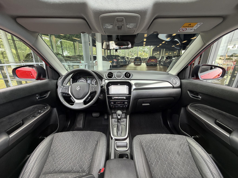 Suzuki Vitara 1.5 Hybrid Style Automaat | Schuifkanteldak | Half — photo 3