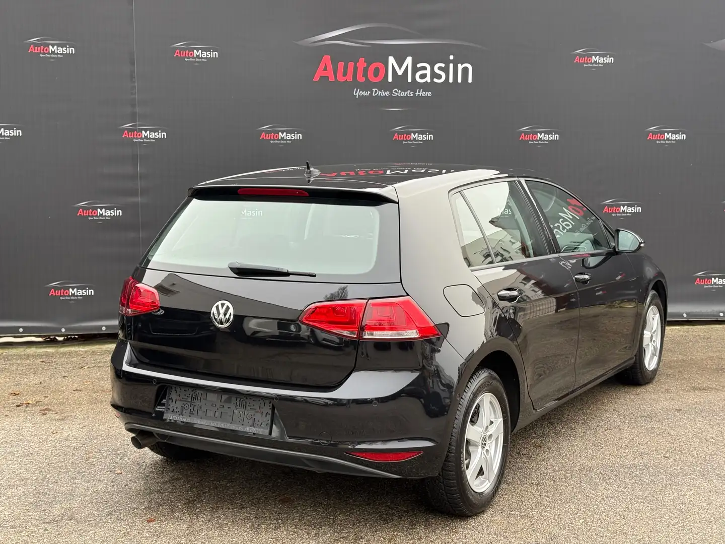 Volkswagen Golf Comfortline BMT 1.6 TDI DSG Schwarz - 2
