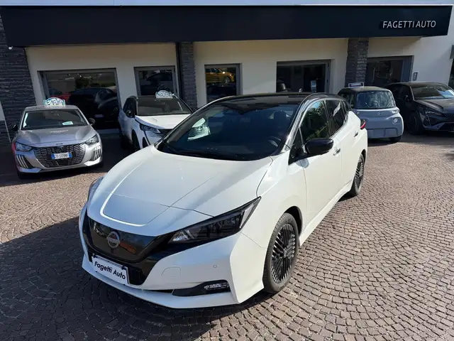 Nissan Leaf LEAF 40kWh N-Connecta 150cv
