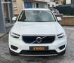 Volvo XC40 2.0 D3 150 CH GEARTRONIC BVA Blanc - thumbnail 2