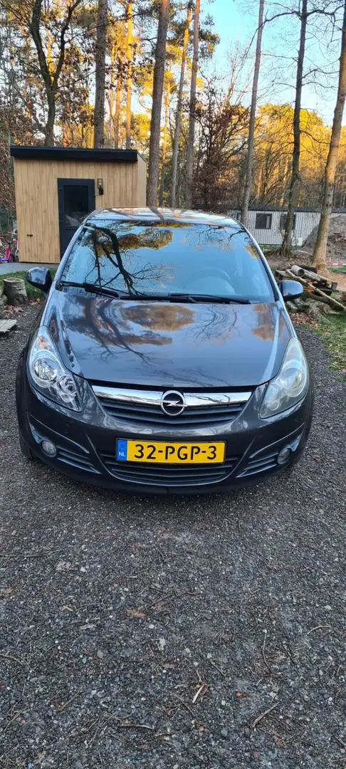 Opel Corsa 1.4-16V 111 Edition Сірий - 2