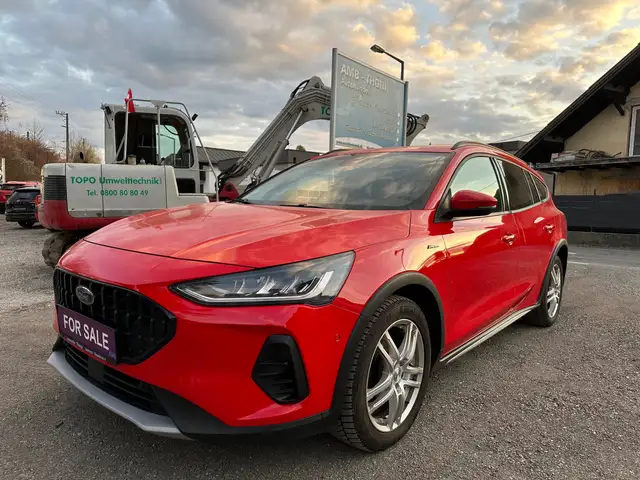 Ford Focus view 6