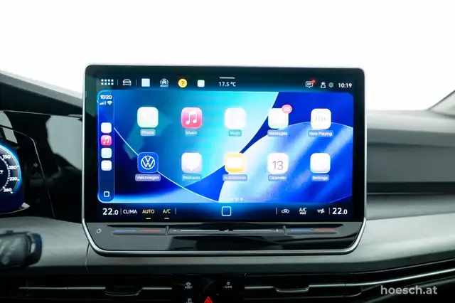 Volkswagen Golf view 11