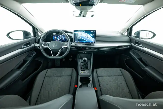Volkswagen Golf view 5
