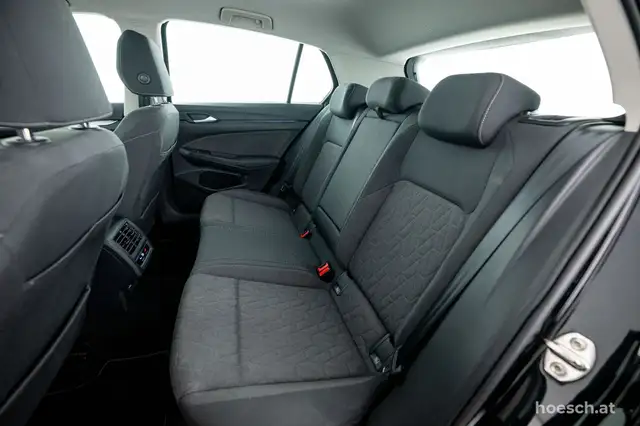 Volkswagen Golf view 7