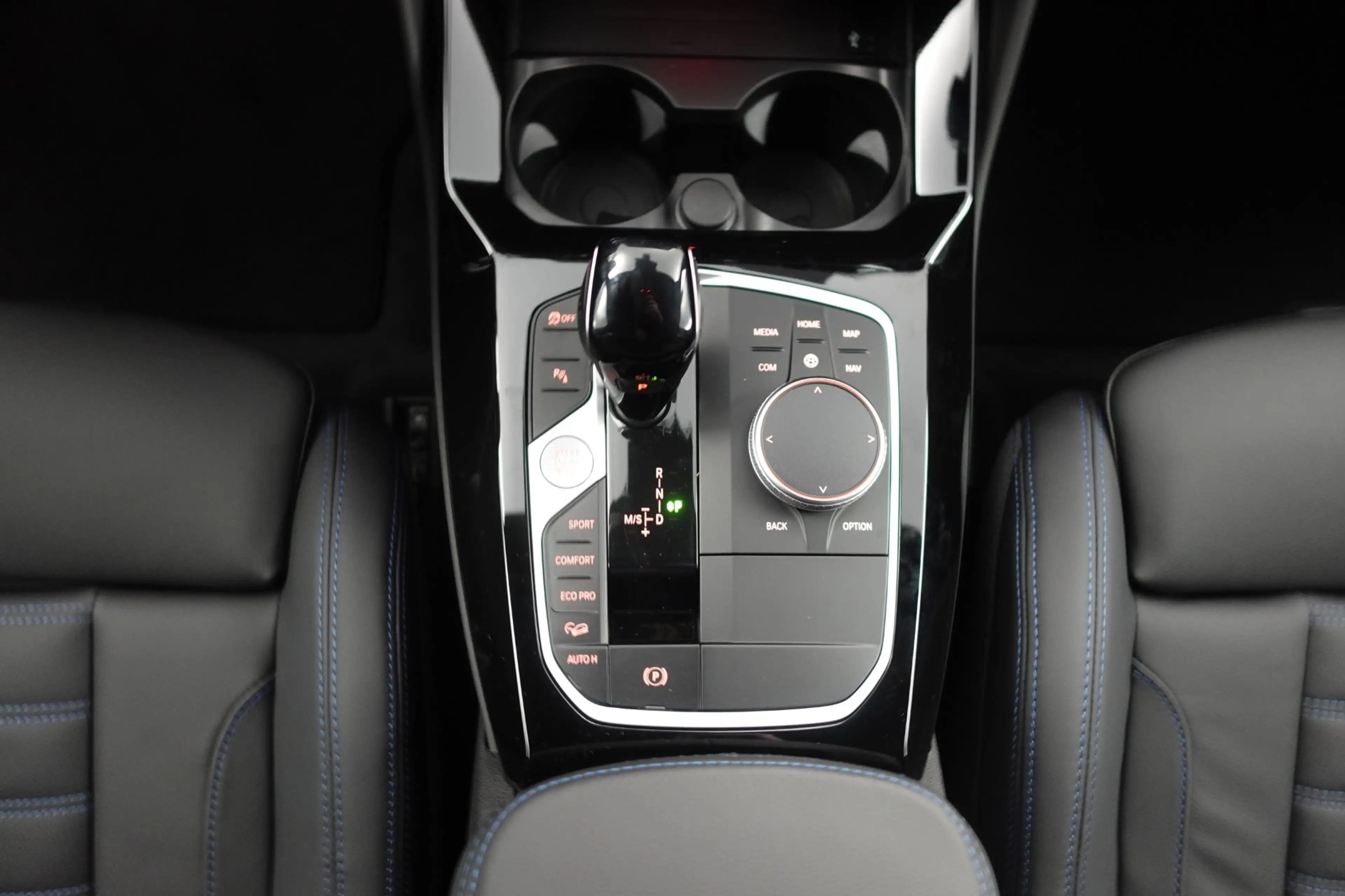 BMW X4 xDrive20d G02 — photo 12