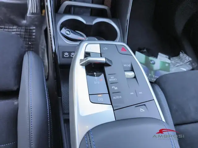 BMW X2 view 15