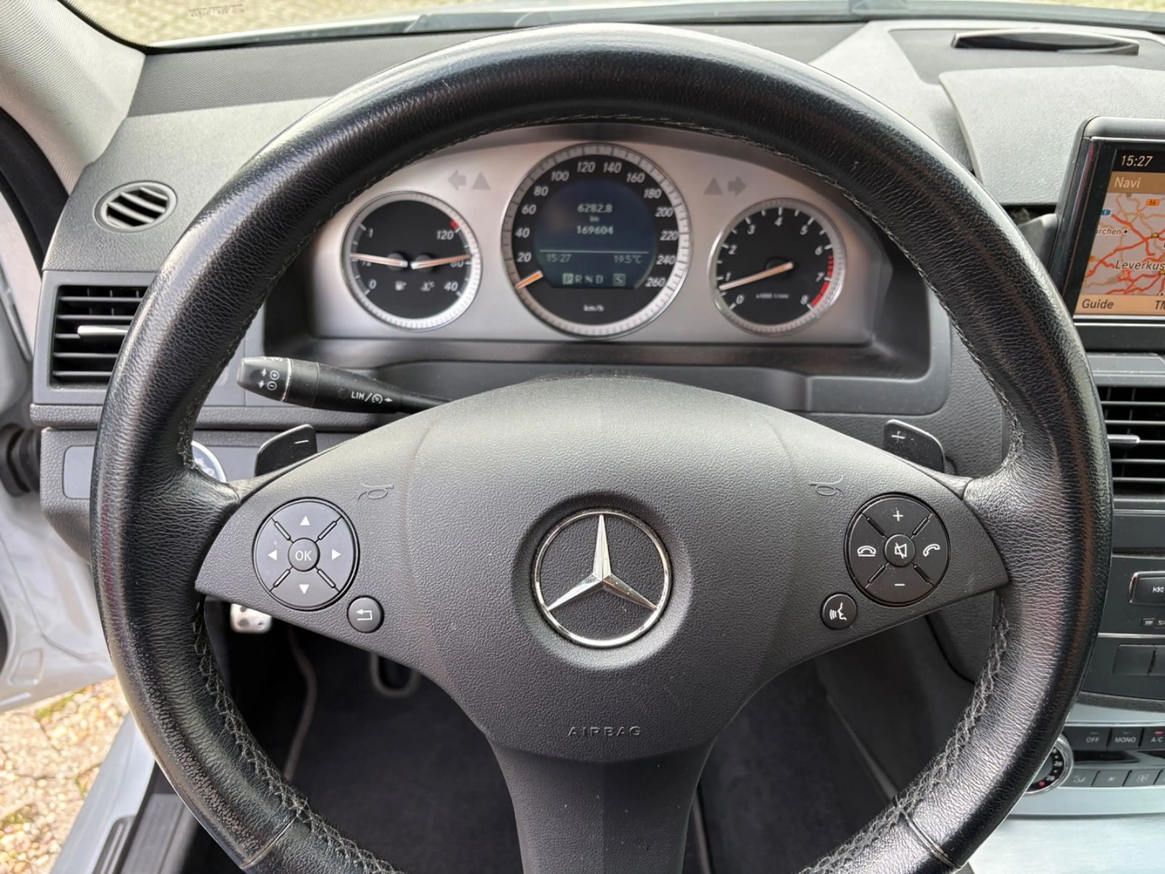 Mercedes-Benz C 200 Limousine C 200 Kompressor AMG-OPTIK — photo 20