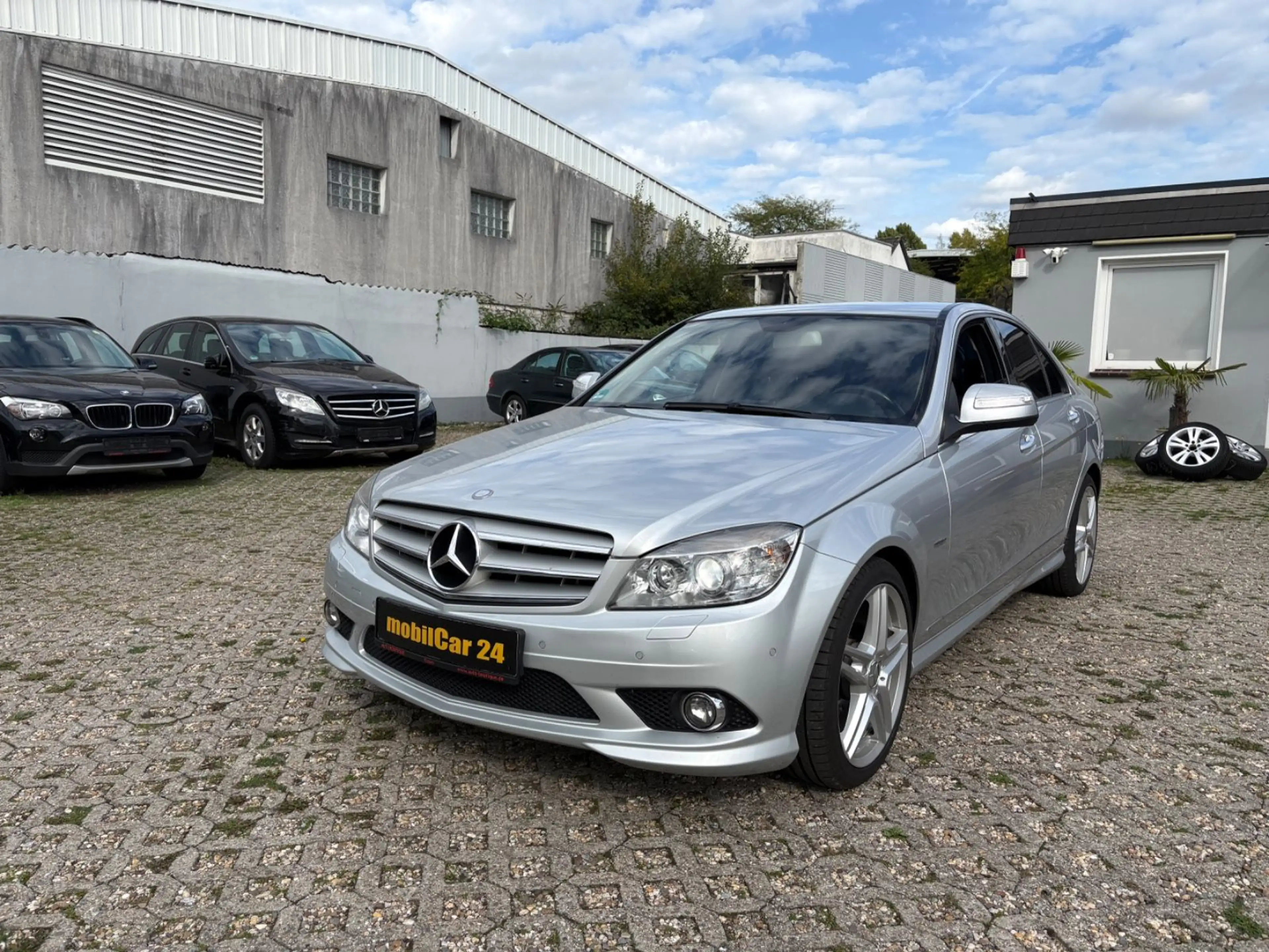 Mercedes-Benz C 200 Limousine C 200 Kompressor AMG-OPTIK — photo 11