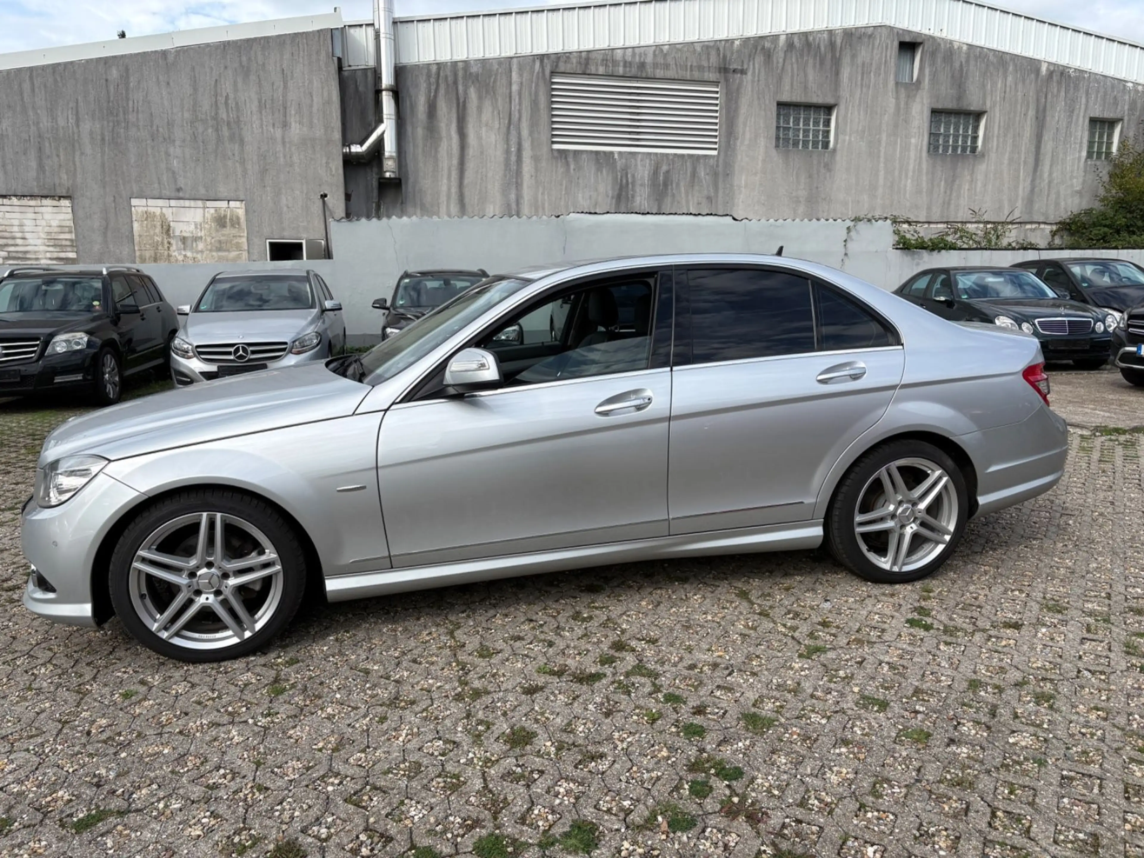 Mercedes-Benz C 200 Limousine C 200 Kompressor AMG-OPTIK — photo 2