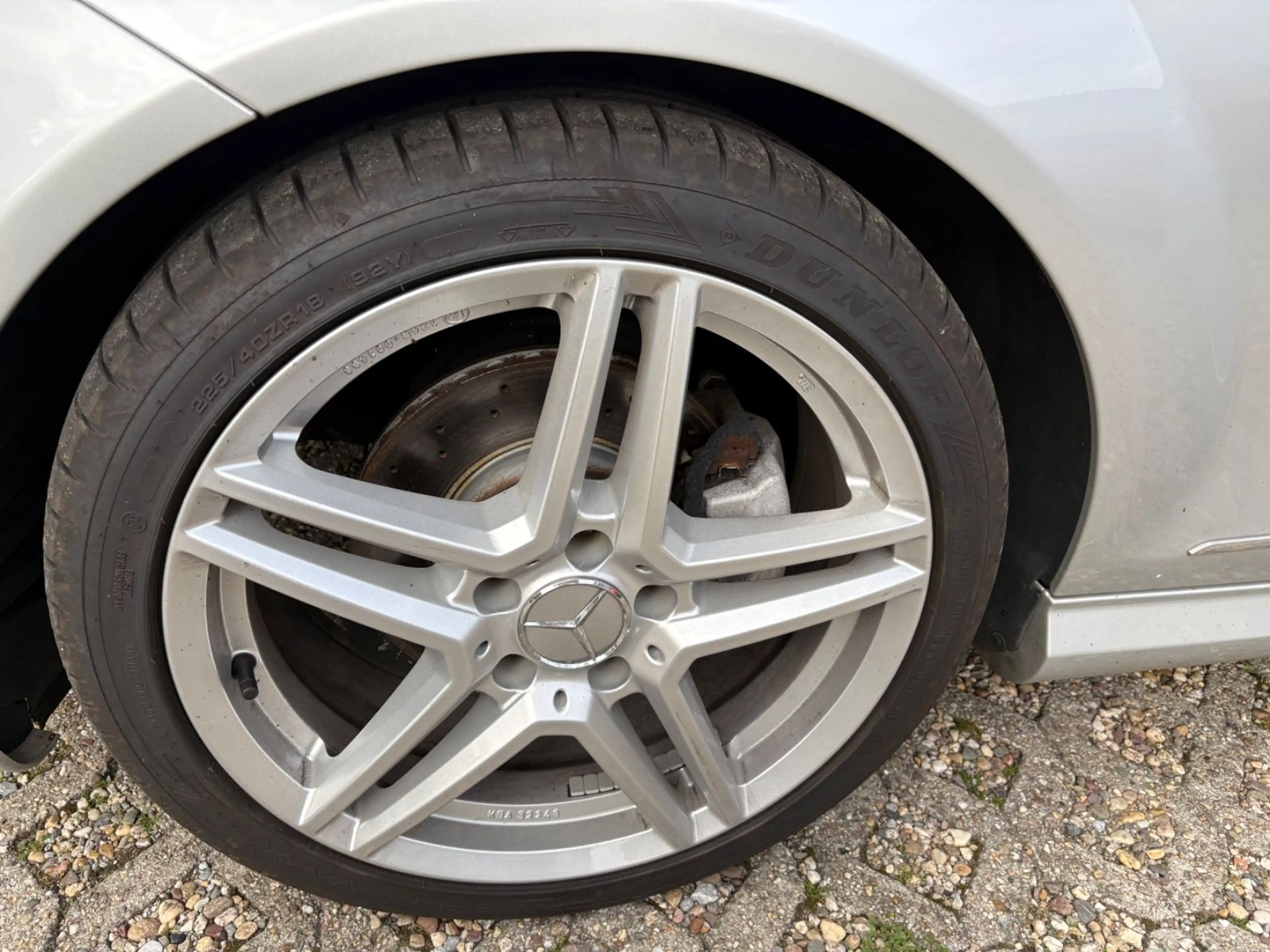 Mercedes-Benz C 200 Limousine C 200 Kompressor AMG-OPTIK — photo 28