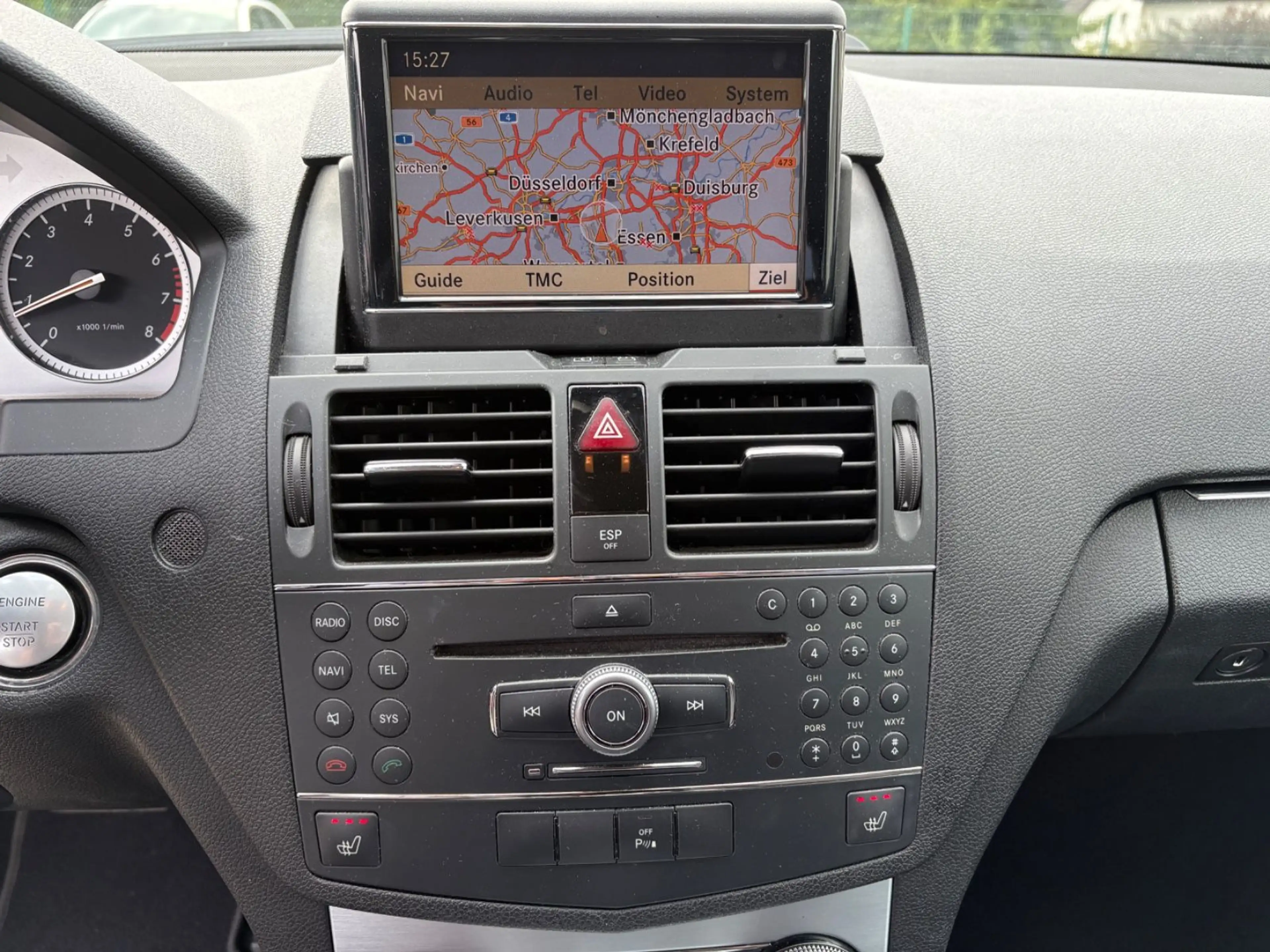 Mercedes-Benz C 200 Limousine C 200 Kompressor AMG-OPTIK — photo 19