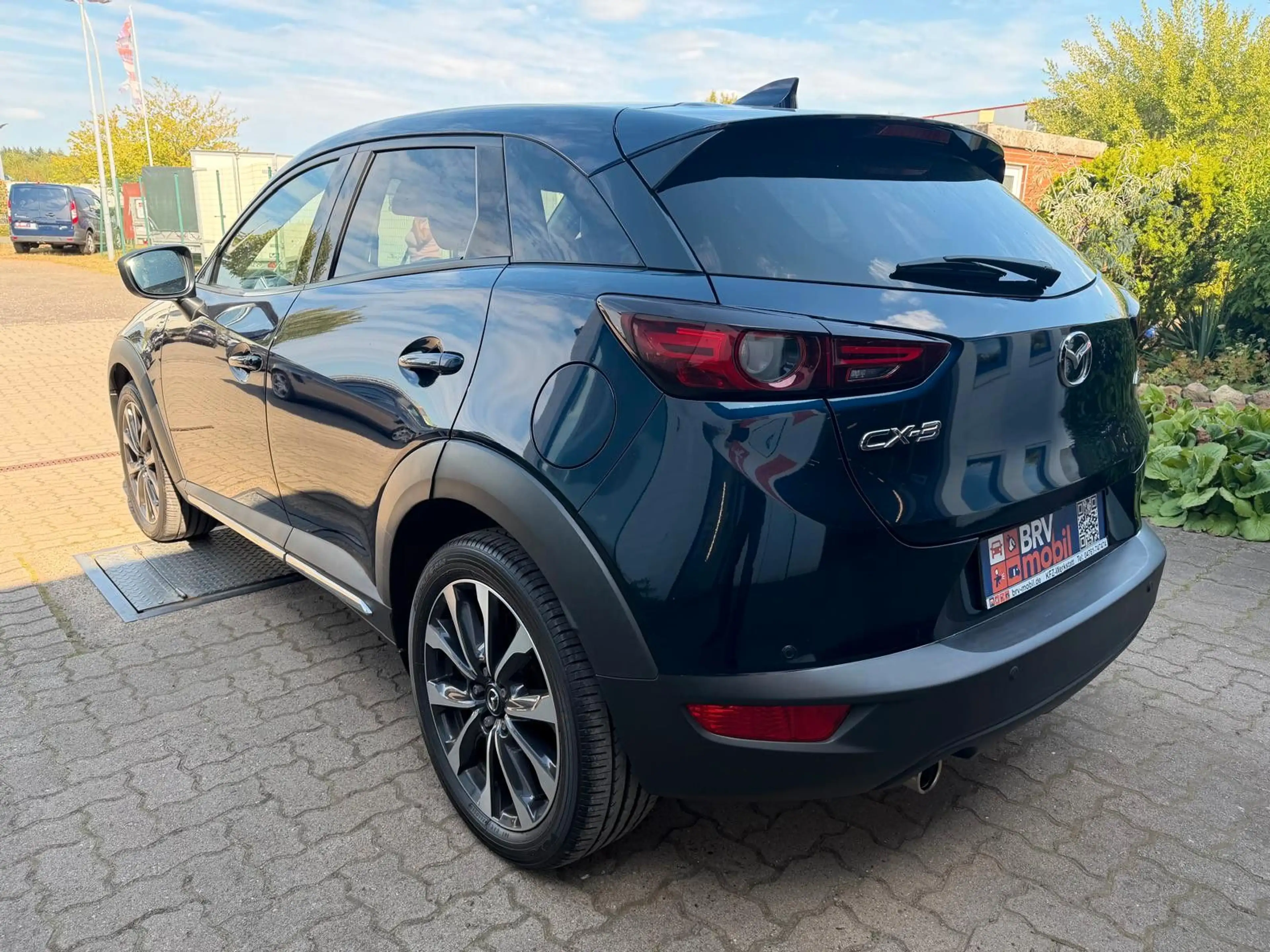 Mazda CX-3 CX-3 Sports-Line/Automatik/R-Kam/Leder/Navi/SHZ — photo 7