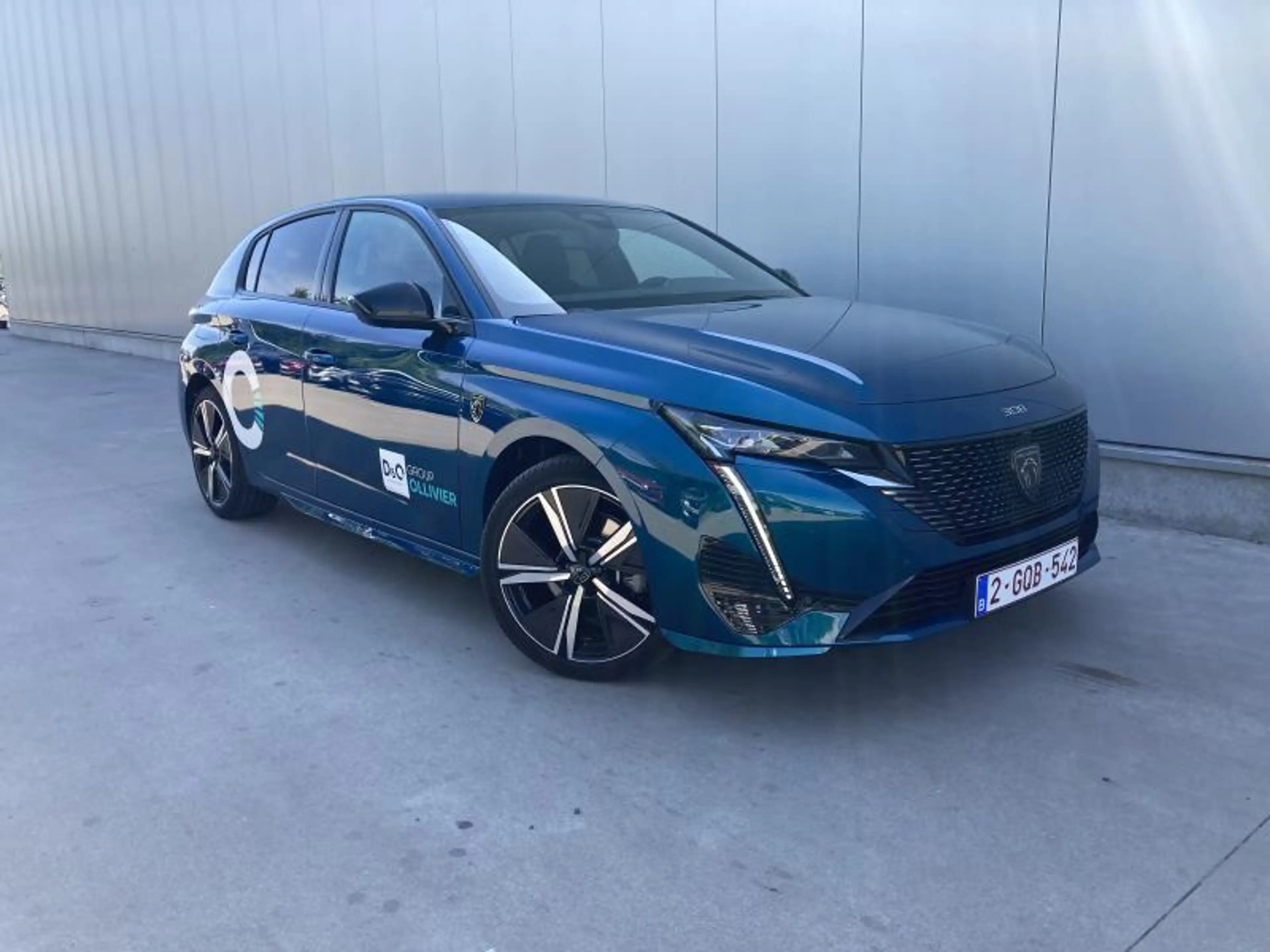 Peugeot 308 GT - Mild Hybrid - Full Option — photo 3