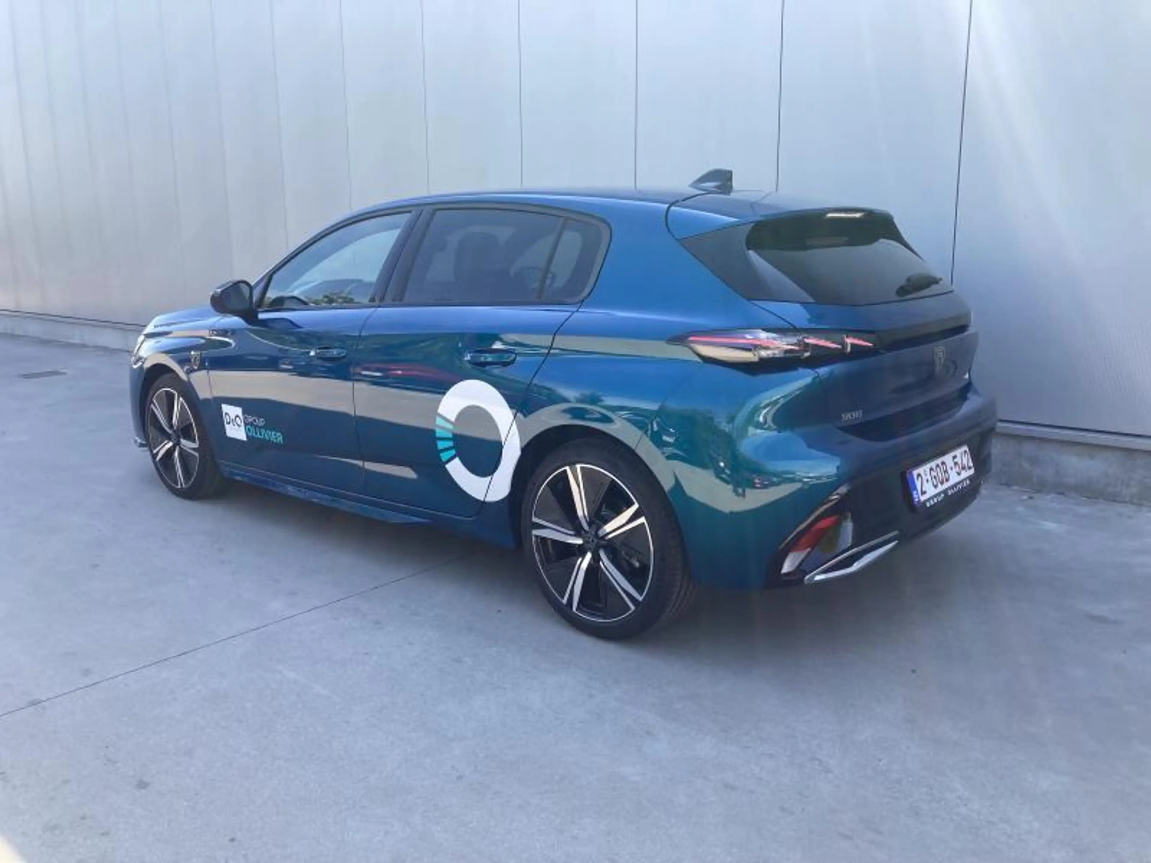 Peugeot 308 GT - Mild Hybrid - Full Option — photo 2